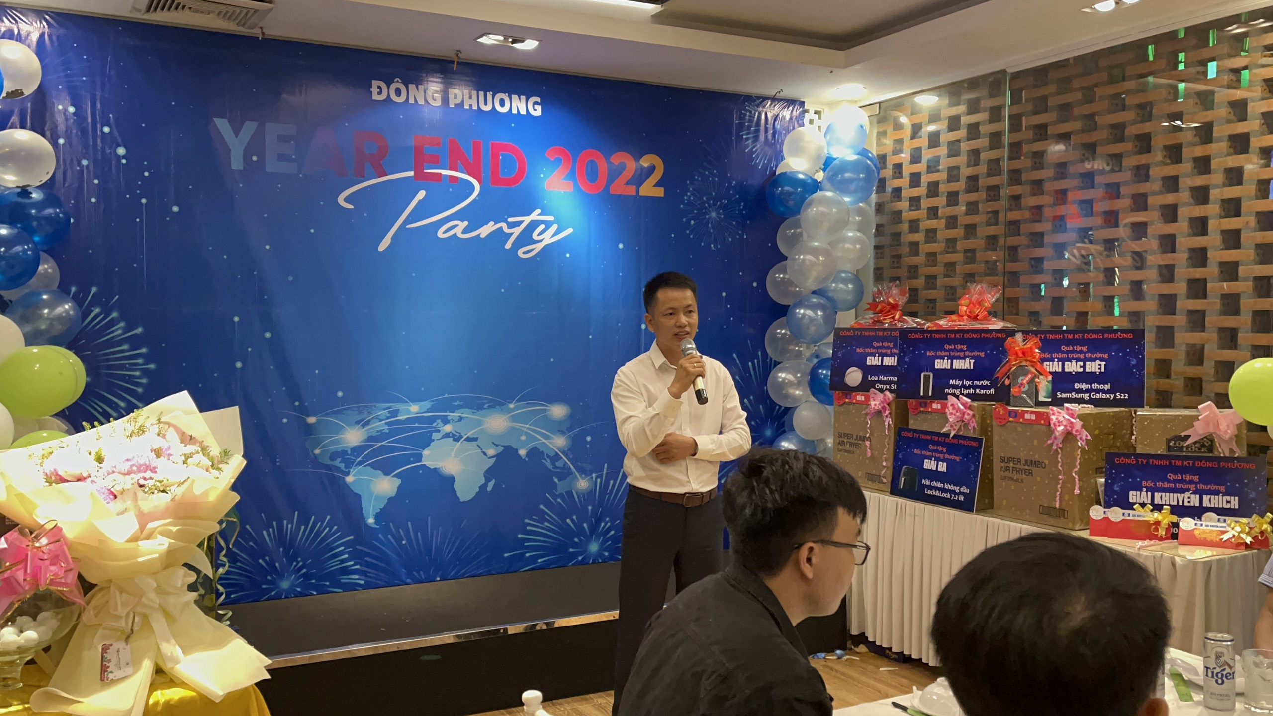 Chủ tịch C&ocirc;ng Đo&agrave;n Trịnh Văn Quang &ndash; Đại diện tập thể người lao động gửi lời tri &acirc;n s&acirc;u sắc đến Ban Gi&aacute;m Đốc